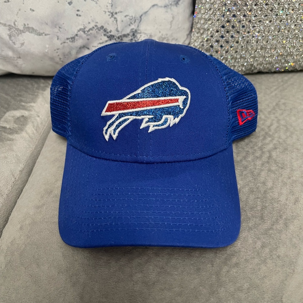 New Women’s Buffalo Bills New Era Trucker Hat